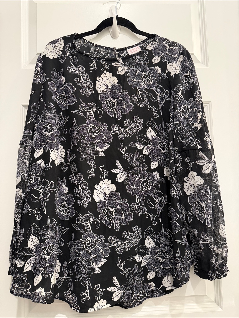 Isabel Maternity by Ingrid & Isabel Black Floral Long Sleeve Maternity Top